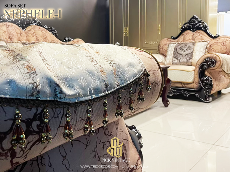 upscalesofa fancysofa elegantsofa elegantsofa luxurioussofa louissofa antiquesofa classicsofa โซฟาหลุยส์ โซฟาวินเทจ โซฟาสไตล์ยุโรป โซฟาสไตล์คลาสสิค แอนทีคโซฟา ชุดโซฟารับแขกสไตล์หลุยส์ เฟอร์นิเจอร์หรูลักซ์ชัวรี่ #ชุดรับแขกหลุยส์ #แต่งห้องนั่งเล่นหรู