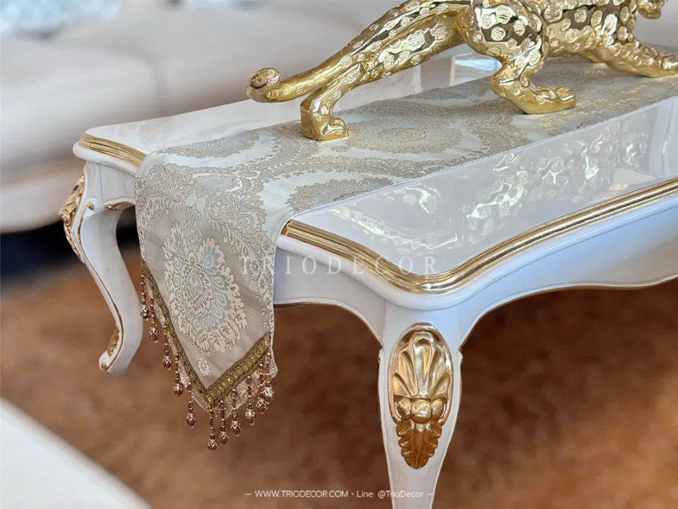 ROSEMARIA CLASSIC ROYAL SOFA SET : ชุดโซฟาหลุยส์ 3ชิ้น (3+2+1ที่นั่ง) พร้อมหมอนอิงและโต๊ะกลางสุดหรู รุ่น โรสมาเรีย