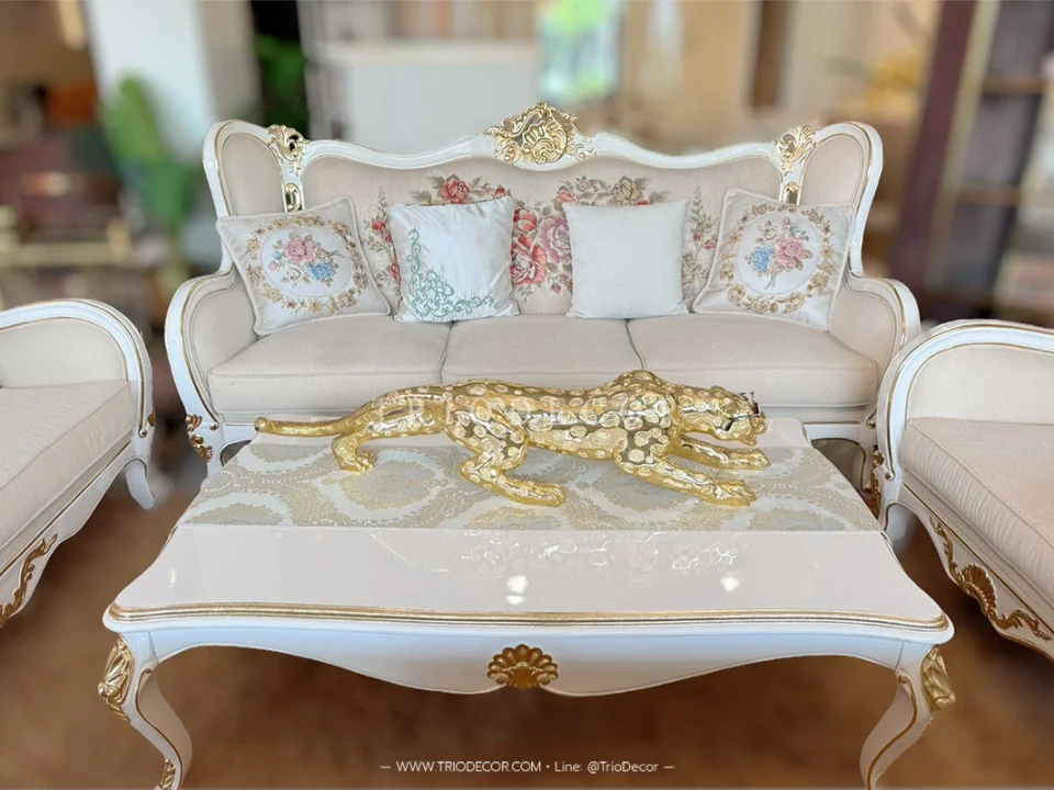 ROSEMARIA CLASSIC ROYAL SOFA SET : ชุดโซฟาหลุยส์ 3ชิ้น (3+2+1ที่นั่ง) พร้อมหมอนอิงและโต๊ะกลางสุดหรู รุ่น โรสมาเรีย