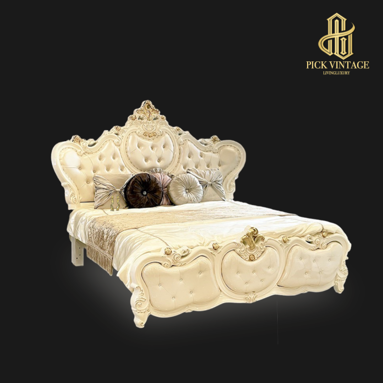 classicbed luxurybedroom classicfurniture bedantiquestyle bedeuropeanstyle เตียงนอนวินเทจ เตียงยุโรป เตียงสไตล์หลุยส์ เตียงนอนสไตล์ยุโรป เตียงแอนทีค เฟอร์นิเจอร์หลุยส์ เฟอร์นิเจอร์สไตล์ยุโรป ไอเดียห้องนอนสไตล์ยุโรป เตียงเจ้าหญิง แต่งบ้านสไตล์หลุยส์