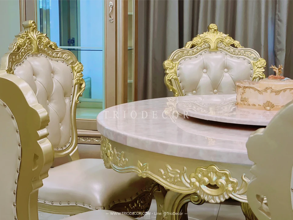 MENDOZA-I CLASSIC DINING SET ชุดโต๊ะอาหารกลม สไตล์หลุยส์ 6ที่นั่ง สีทองเชมเปญ 130ซม รุ่น เม็นโดซ่า-1