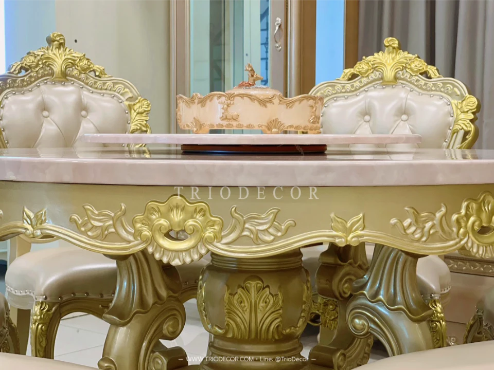 MENDOZA-I CLASSIC DINING SET ชุดโต๊ะอาหารกลม สไตล์หลุยส์ 6ที่นั่ง สีทองเชมเปญ 130ซม รุ่น เม็นโดซ่า-1