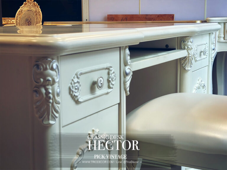 โต๊ะทำงานสไตล์คลาสสิค สวยๆ เพิ่มเสน่ห์ให้กับมุมทำงานของคุณ