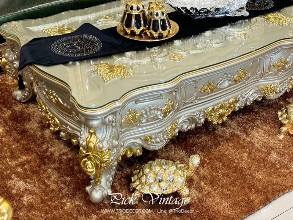 VERSAILLES PREMIUM ROYAL SOFA SET : ชุดโซฟาหลุยส์ 4ชิ้น (4+2+1 ที่นั่ง) พร้อมโต๊ะกลางสุดหรู รุ่น "เวอร์ไซยส์"
